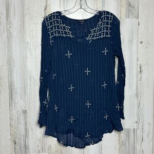 Lucky Brand Navy Blue Long Sleeve
Sheer Blouse size medium 
Embroidery Detail